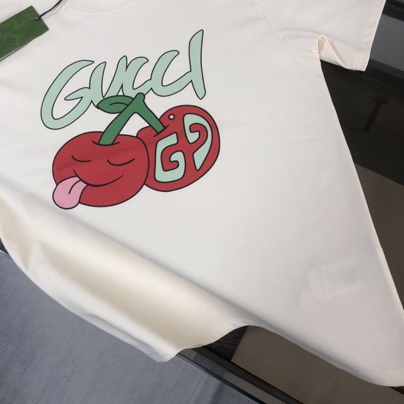 Gucci T-Shirts